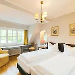 Waldesruh Am Hotel 3*